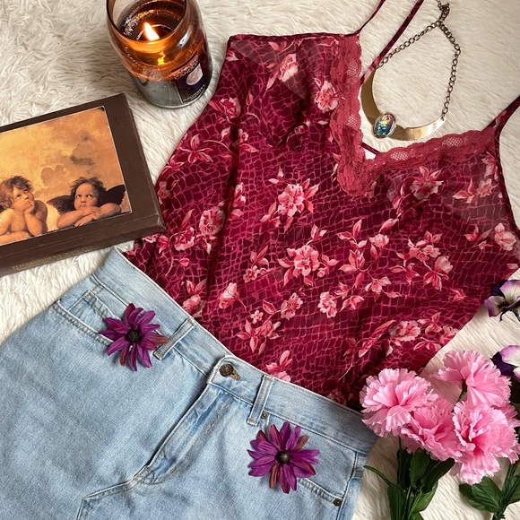 Secret treasures maroon lace floral cami - Picture 5 of 15